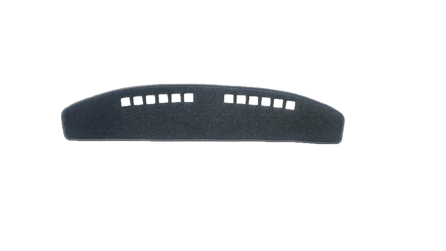 Dash Mat To Fit Datsun 180B 610 (1972 - 1977) in Grey