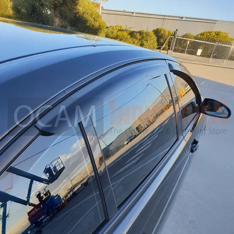 Bonnet Protector, Weathershields For Holden VE Commodore 2006-13 Sedan Tinted – additional photo