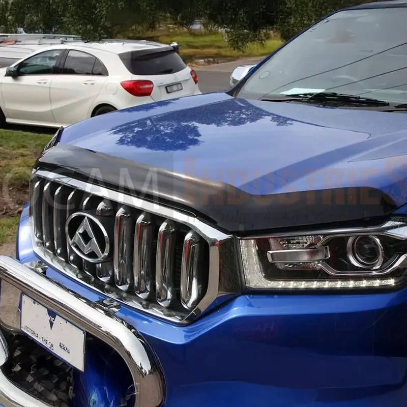 Premium Bonnet & Headlight Protectors & Weathershields For LDV T60, 2017-21 – additional photo