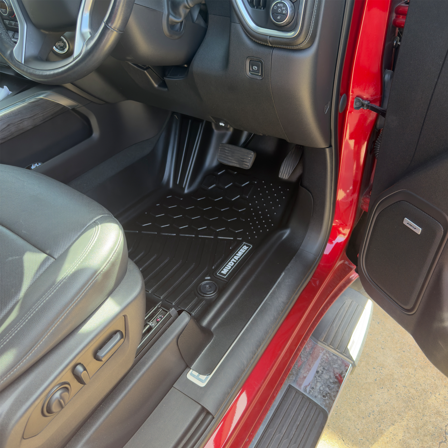 Chevrolet Silverado 1500 2020+ | MUDTAMER Floor Mats – additional photo