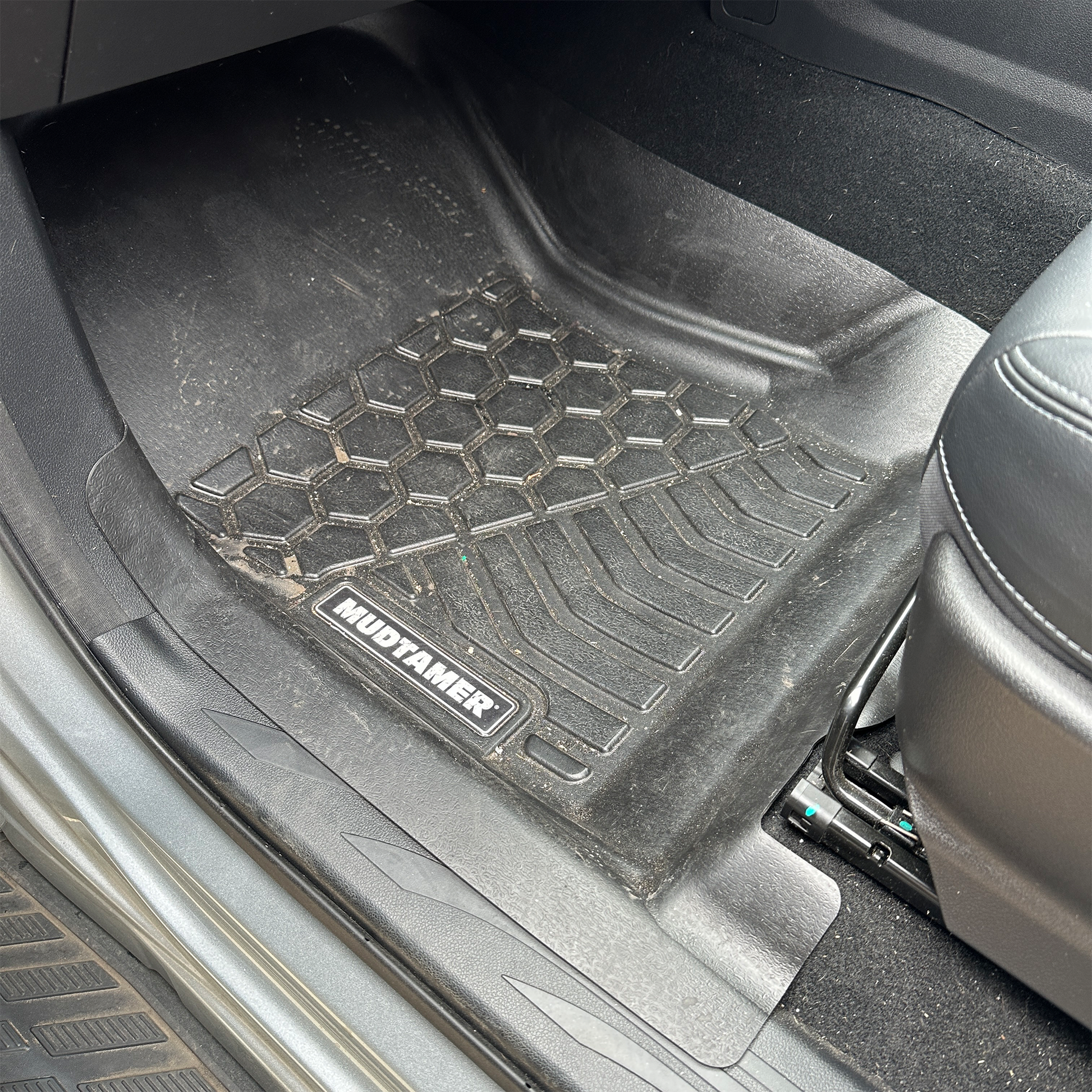 GWM Cannon 2020+ | MUDTAMER Floor Mats – additional photo