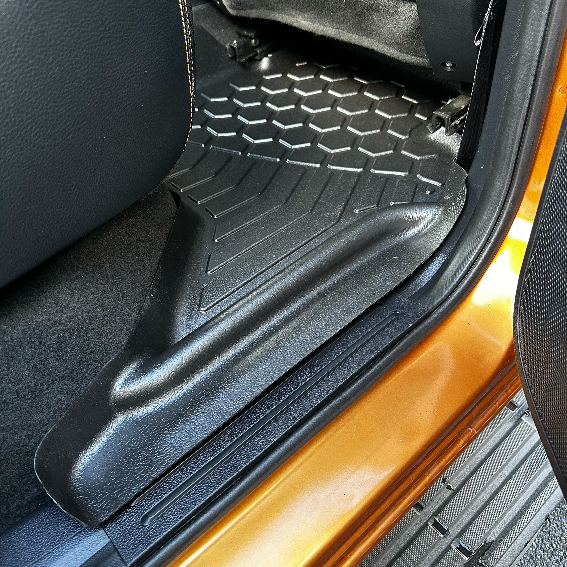 Mazda BT-50 2011-2020 | MUDTAMER Floor Mats – additional photo