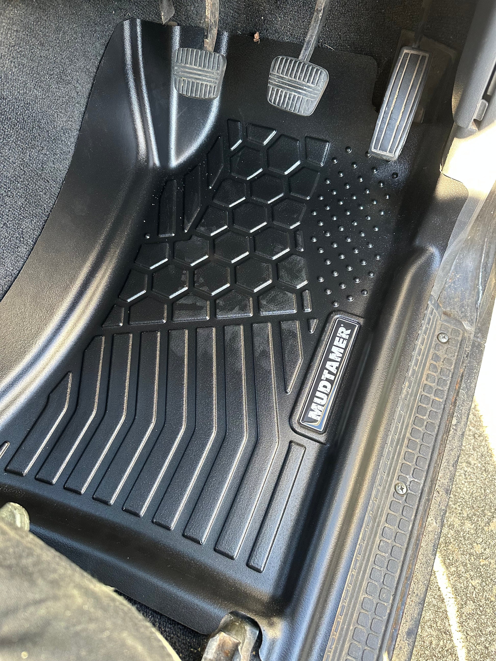 Ford Maverick 1989-1994 | MUDTAMER Floor Mats – additional photo