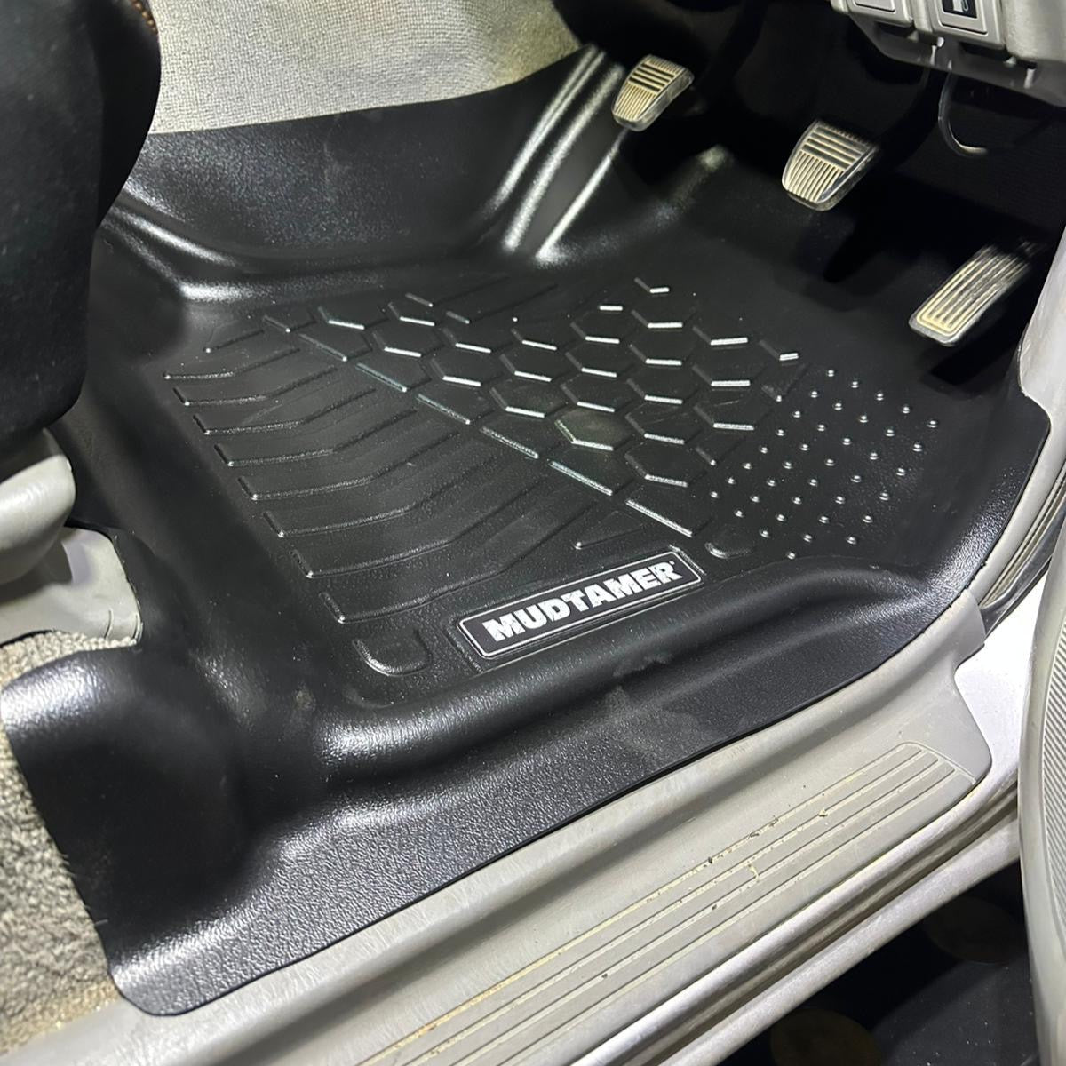 Toyota LandCruiser 100/105 Series 1998-2007 | MUDTAMER Floor Mats – additional photo